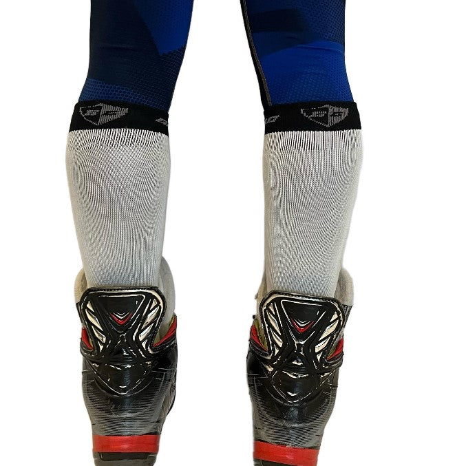 CUT RESISTANT SOCKS